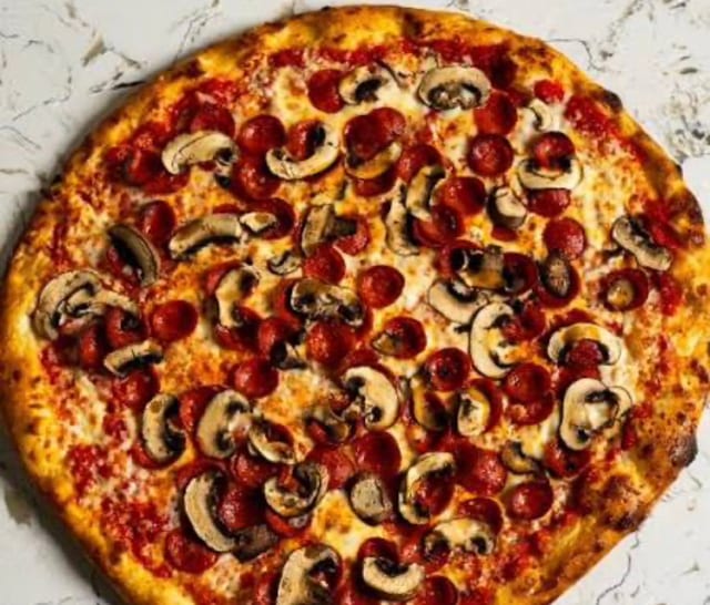 Duo Pizza.