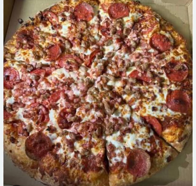 Leo Pizza.
